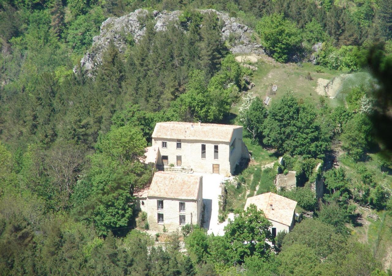 Domaine Des Massols Bed & Breakfast Marsat Exterior foto