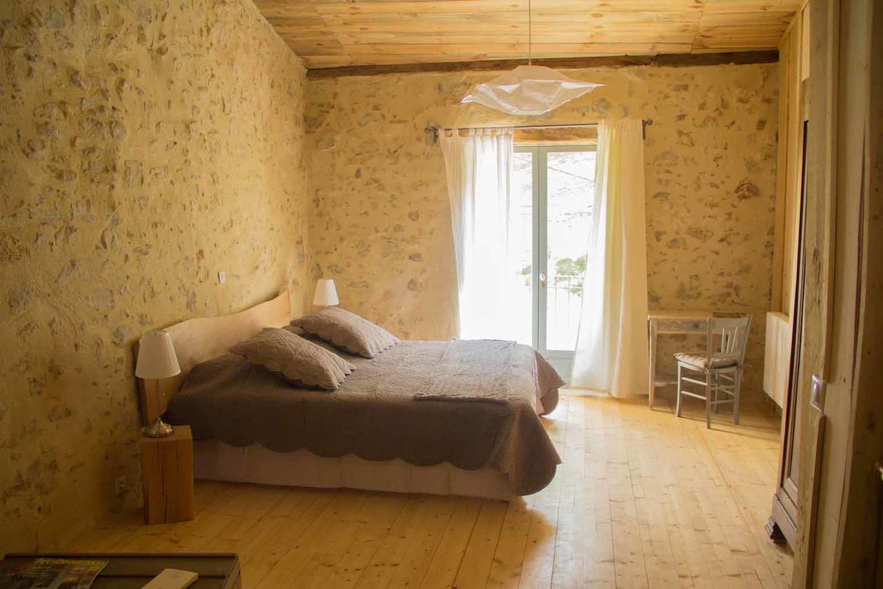 Domaine Des Massols Bed & Breakfast Marsat Exterior foto